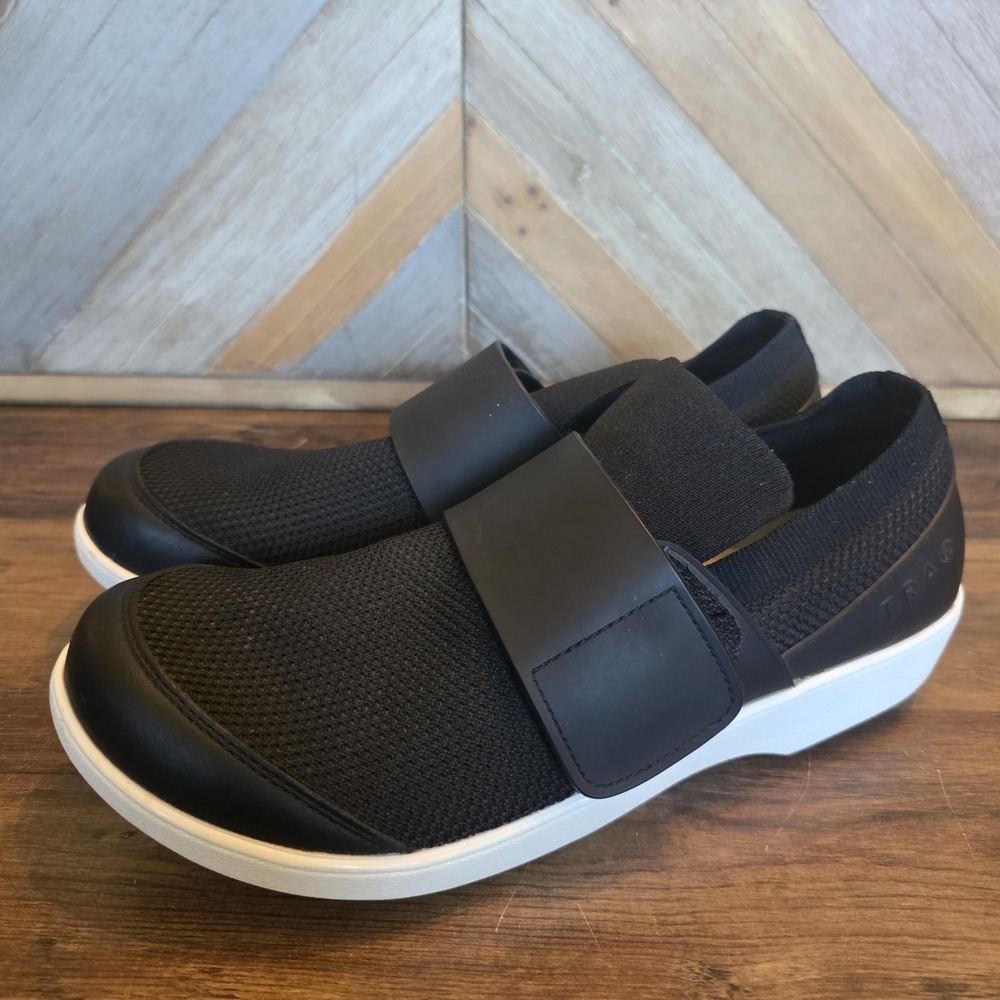 Traq by Alegria Shoes Women's 42 Black Comfort Adjustable Strap Slip Resistant